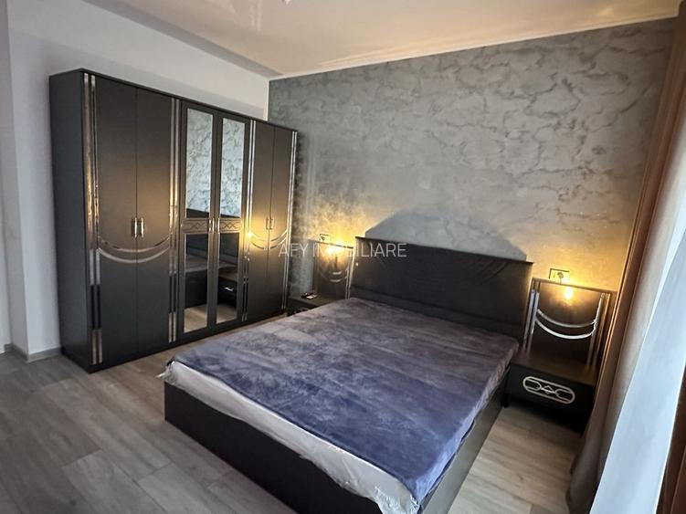 inchiriere 2 camere si loc de parcare in Grand Krystal - 5