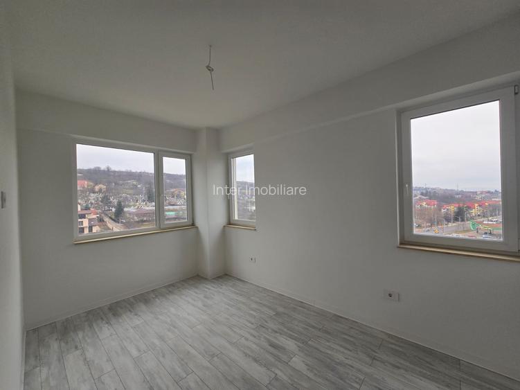 Apartament 4 camere Bucium, la bulevard,intabulat,parcare subterana,et.7:157159 - 7