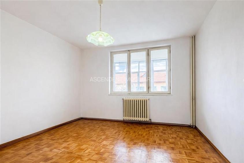 Apartament confortabil cu 2 camere, etaj 2, zona linistitabsi accesibila in Sime - 4