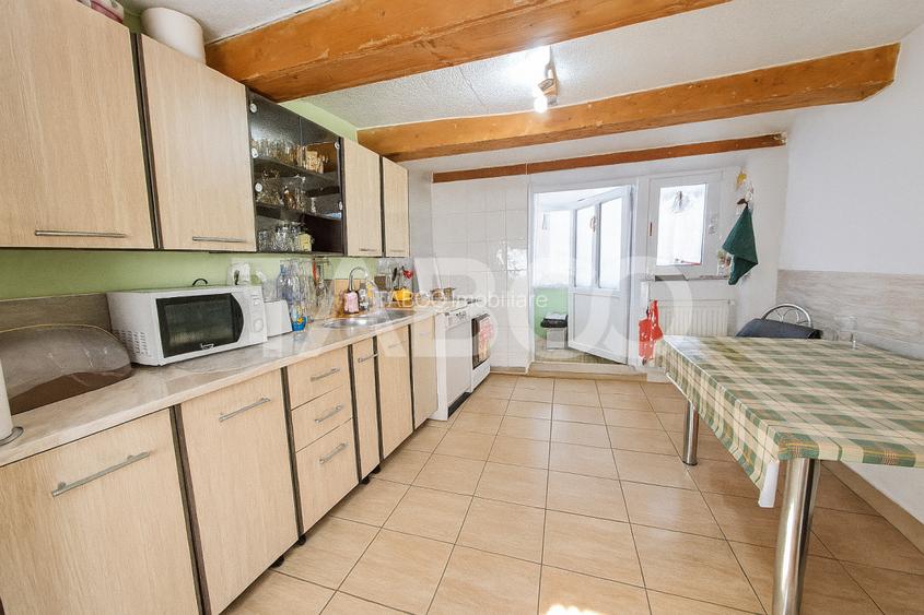 Casa de vanzare cu 3 camere Cartier Marmelada- zona Veterani - 10