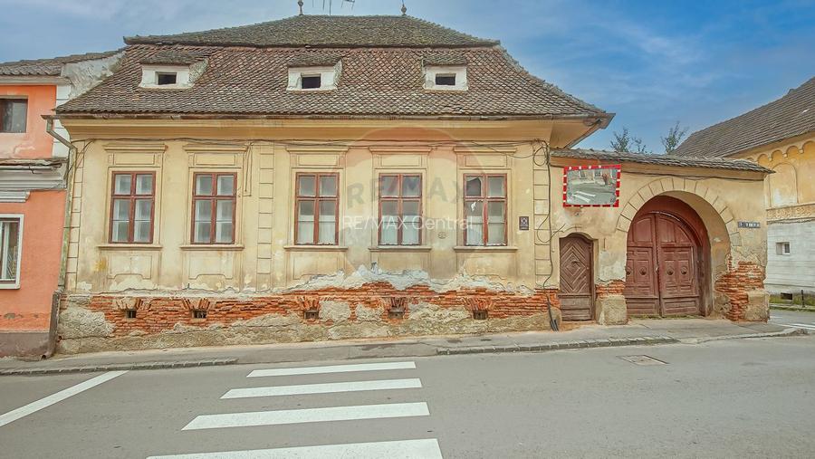 Casă singură în curte, de închiriat, Schei! - 2