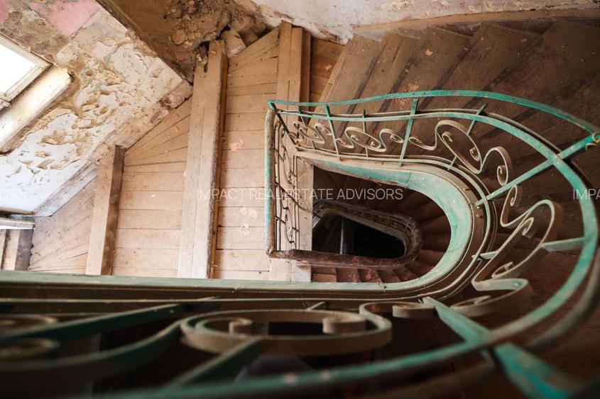 O BIJUTERIE ARHITECTURALA IN CENTRUL BUCURESTIULUI - 12