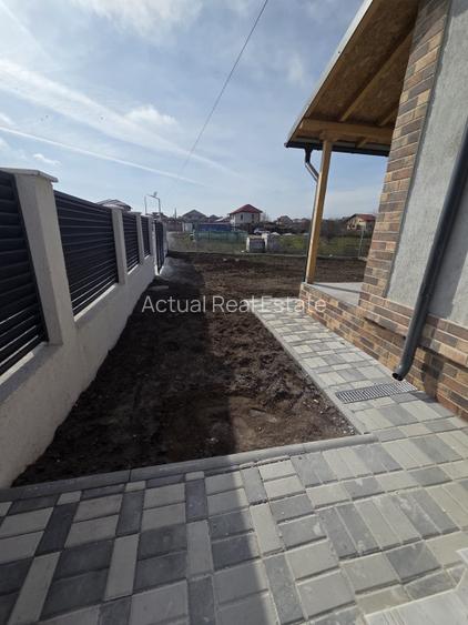 CASA PARTER LAZU | TEREN PROPRIETATE | 3 CAMERE |  - 8