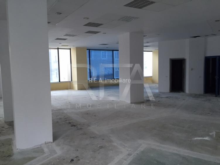 Premium Office Building Asset | 2.041 mp Su Totala | Ultracentral București - 20