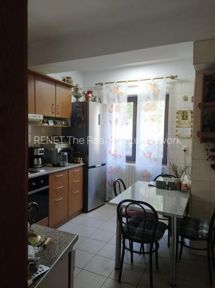 VAND PARTER+DEMISOL VILA + 416MP TEREN IN ZONA PARCUL CAROL-SOSEAUA VIILOR - 8