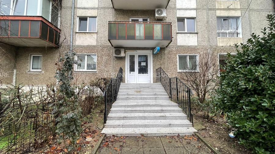 SPATIU COMERCIAL DE VANZARE, DECEBAL - 10