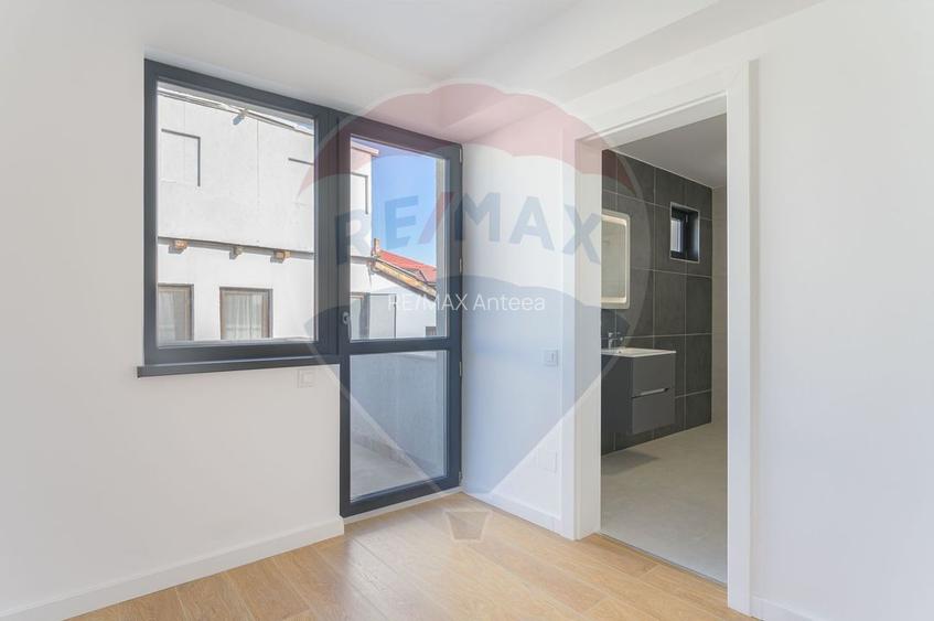 Vilă superba Cernica | vedere la padure si lac | finisaje moderne - 9