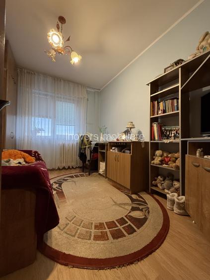 3 camere DECOMANDAT | 1981 | 7 min metrou | 74 mp |  DE RENOVAT - 3