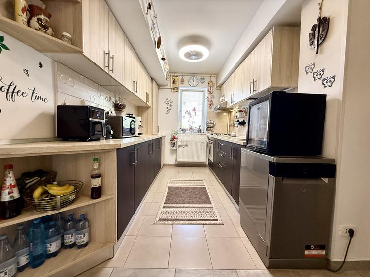 Apartament 3 Camere cu CURTE PROPRIE 30 mp | PARCARE disponibilă | Gura Putnei - 15