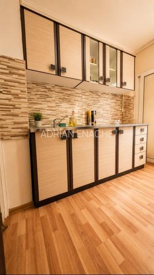 Apartament 2 camere, centrala, termopane, bloc izolat - 3