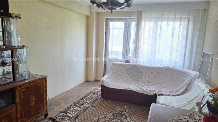 Apartament 3 camere, et 3, 75 mp, zona Primarie - 2