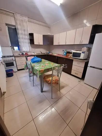 Casă cu teren – ideală pentru spații comerciale / birouri – Sector 4 - 3