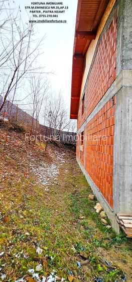 Casa la rosu D+P+E si teren 873 mp, sat Bistrita - 18