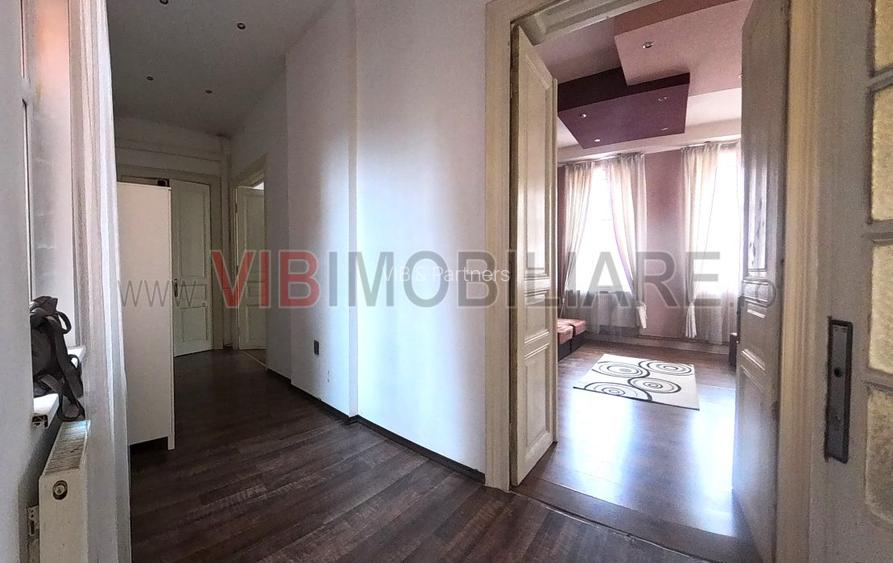 Vanzare apartament 3 camere in vila, Piata  Regina Maria - 3