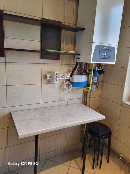 Ultracentral, km 0, mobilat și utilat complet