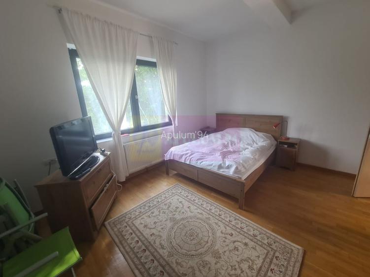 Vila de vanzare cu 6 camere in Cornu (teren 6.600 mp) - 22