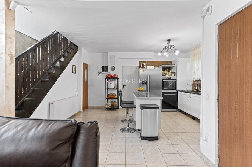 Snagov - str Zorelelor | vila 5 camere - acces lac - gradina privata - 11