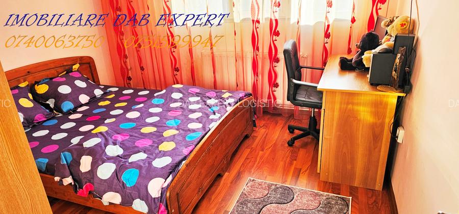 Inchiriere apartament 3 camere etaj 3 , zona PATISERIA DANA - 6