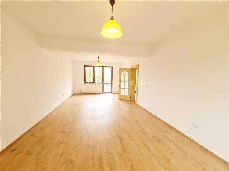 Vila impetuoasa pe 700mp teren:Spatiu versatil pentru locuinta/afacere Premium - 32