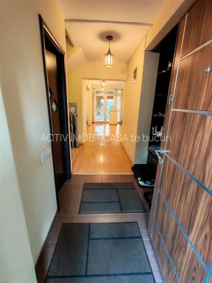 Vanzare Casa  - Vila - Prelungirea Ghencea - Margelelor - teren 300mp -  235000E - 5