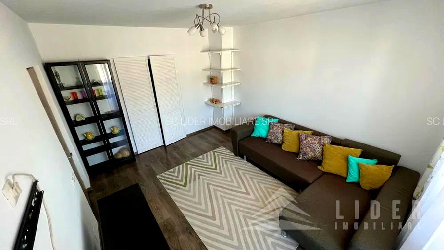 Apartament de vanzare, 2 camere decomandat, cartier Zorilor - 2