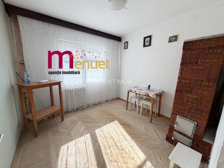 Apartament 2 camere,str.Alunisului,etaj 2 - 7