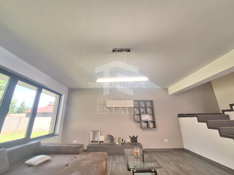 Duplex 4 cam 3 bai parcare&curte Prelungirea Ghence str. Maracineni - 4