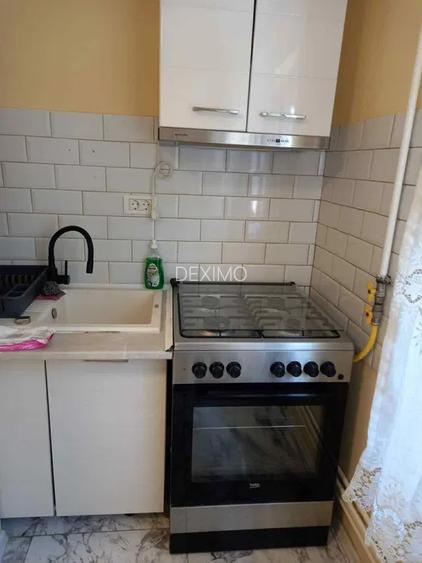 FAR-APARTAMENT CU 2 CAMERE DECOMANDAT MOBILAT CENTRALA GAZE - 7