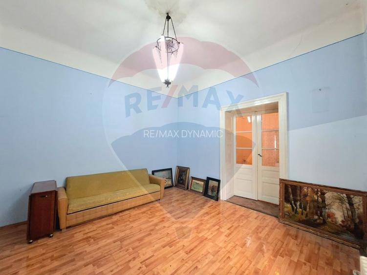 Proprietate centrală Arad,  cotă teren mare, acces auto - 9