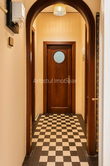 Refugiu interbelic cu 3 camere - 90 mp utili - Curte interioară - 9