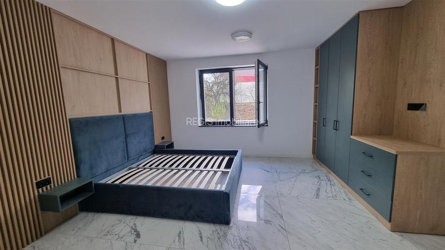 Vila - Bloc modern de 11 camere zona Centrul Civic , Onix - 7