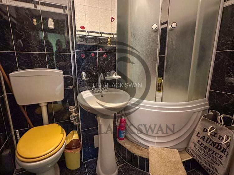 Apartament cu 3 camere de vanzare | Mobilat | Malu Rosu | Comision 0% - 12