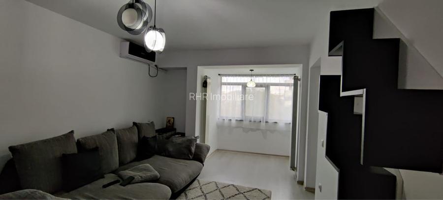 De vanzare apartament cu 3 camere zona Garii - 2
