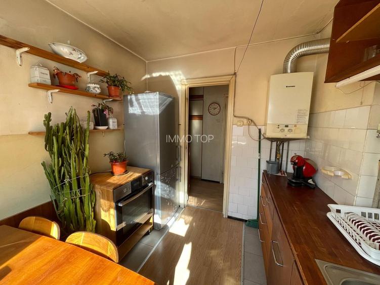 Vand apartament 2 camere zona Lidl, etaj 1 pe Vest + loc parcare - 9