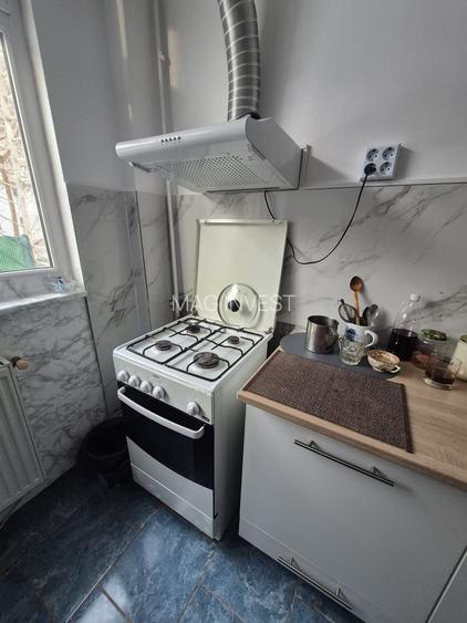 De inchiriat apartament 2 camere, Centru, 300 euro - 5