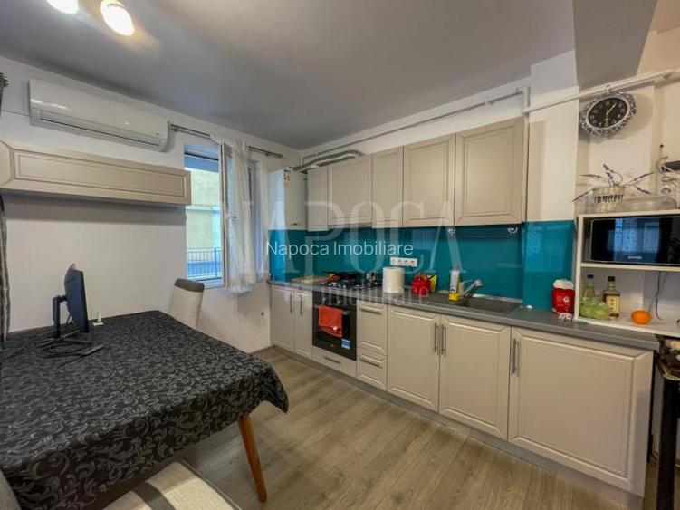 Apartament 3 camere de vanzare in Floresti - 3