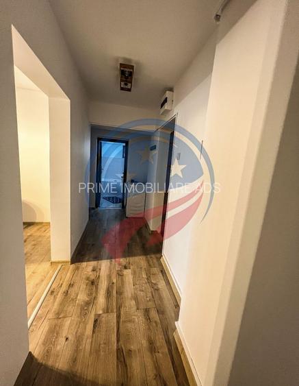 Inchiriez apartament central doua camere - 7