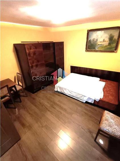 Casa 5 camere Pretabila 2 Familii, teren 176 mp, Bld Dorobantilor - 9