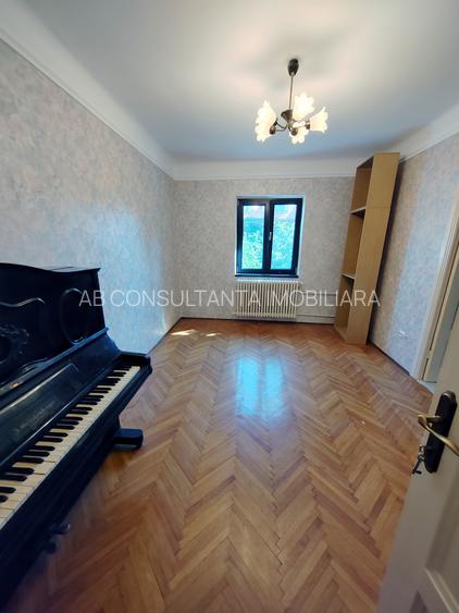 Zona Bd. Lacul Tei vila 7 camere disponibila pentru inchiriere. - 10