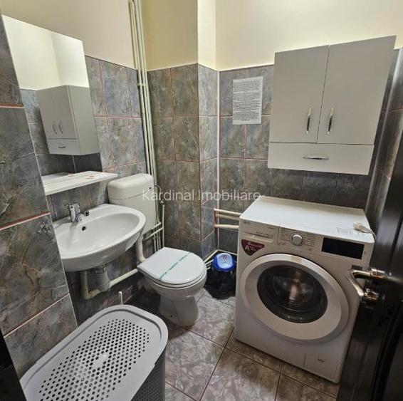 Apartament 3 camere decomandat 2 bai.2 balcoane  etajul 2   Judetean - 7