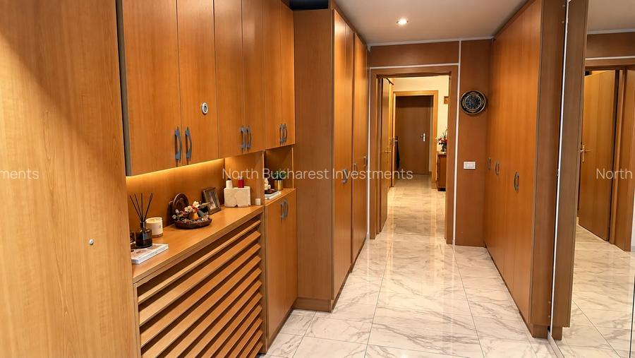 Vilă exclusivistă în Dorobanți | 8 camere | S+P+3 - 4