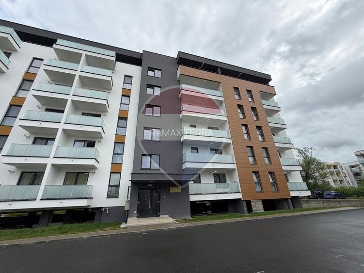 DE INCHIRIAT - Apartament cu 2 camere si loc de parcare - 2