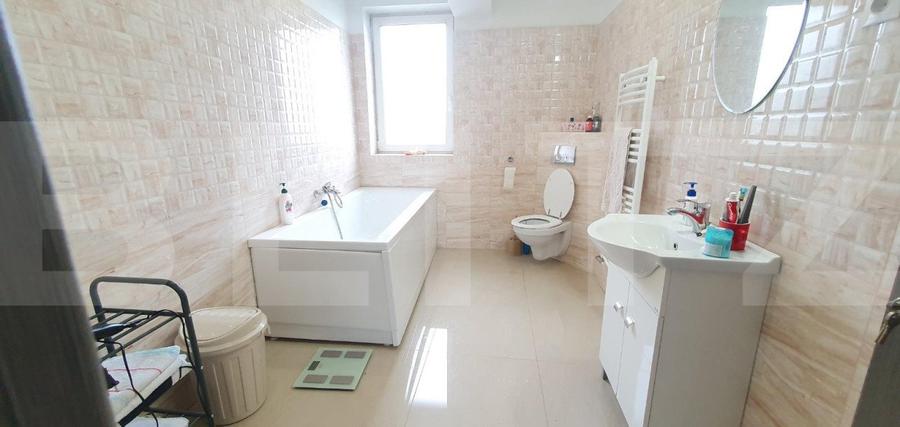 Casa individuala la cheie,160 mp utili, 2500 mp teren, zona linistita