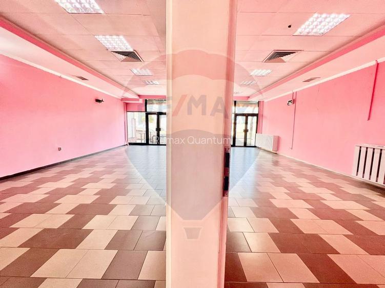 De închiriat spațiu comercial, 122mp în zona Decebal - 6