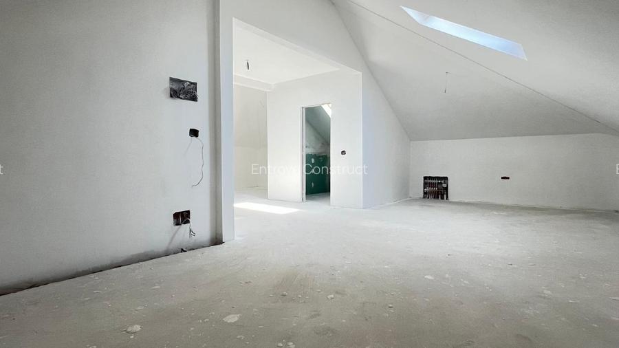 Case de vanzare Tamasi, Corbeanca 6 camere 330000 € - 13