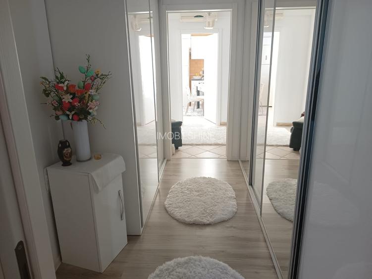 Ofer spre închiriere apartament lux 4 camere în stațiunea Mamaia - 10