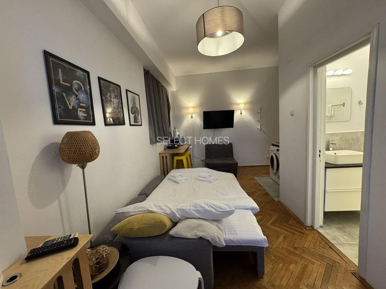 Garsoniera cu terasa de vanzare in *Piata Unirii* - 6