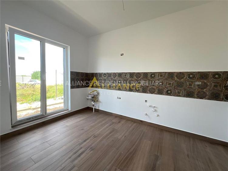 CASA PARTER-4 CAMERE- TEREN 450 MP-STR.AVIATORILOR - 11