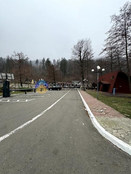 Teren Piatra Neamt - zona strand ideal pentru Hotel - 2