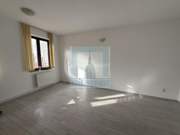 Apartament 2 camere decomandat - zona Centrul Civic - 2